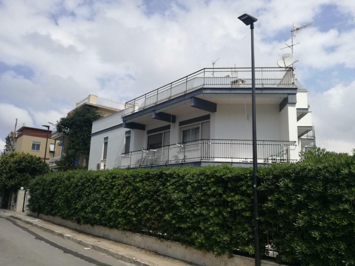 Cento Passi Dal Mare Apartamento Gaeta Exterior foto
